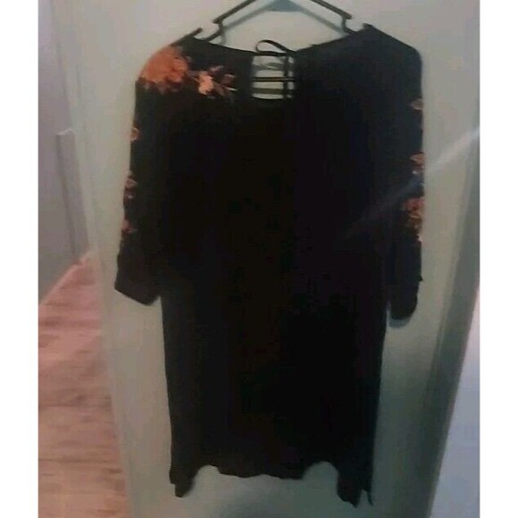 JOHNNY WAS WORKSHOP SILK Embroidered Floral Black  Bohemian Tunic Top SZ S - Picture 5 of 8
